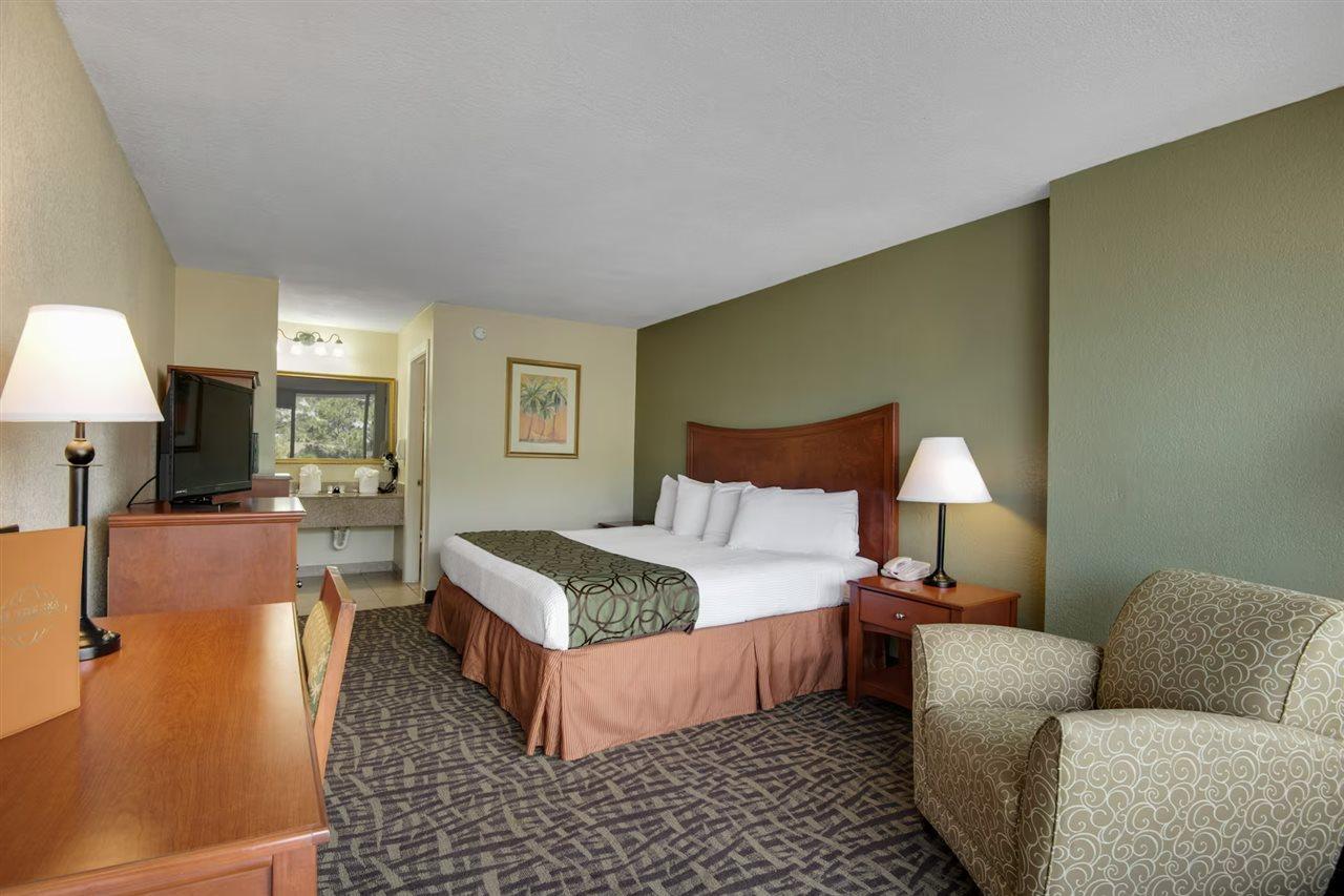 Baymont By Wyndham Panama City Beach Exteriér fotografie
