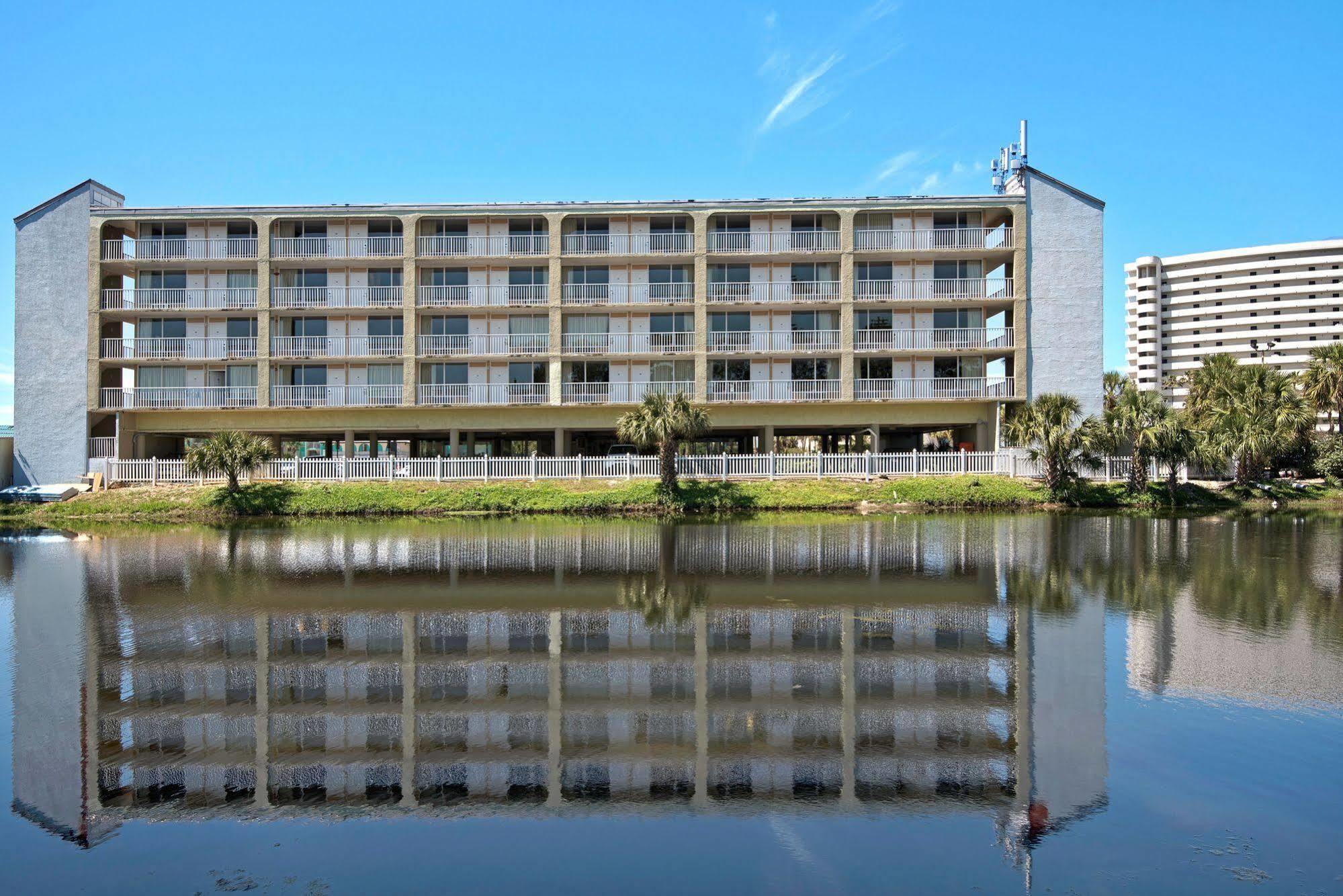 Baymont By Wyndham Panama City Beach Exteriér fotografie